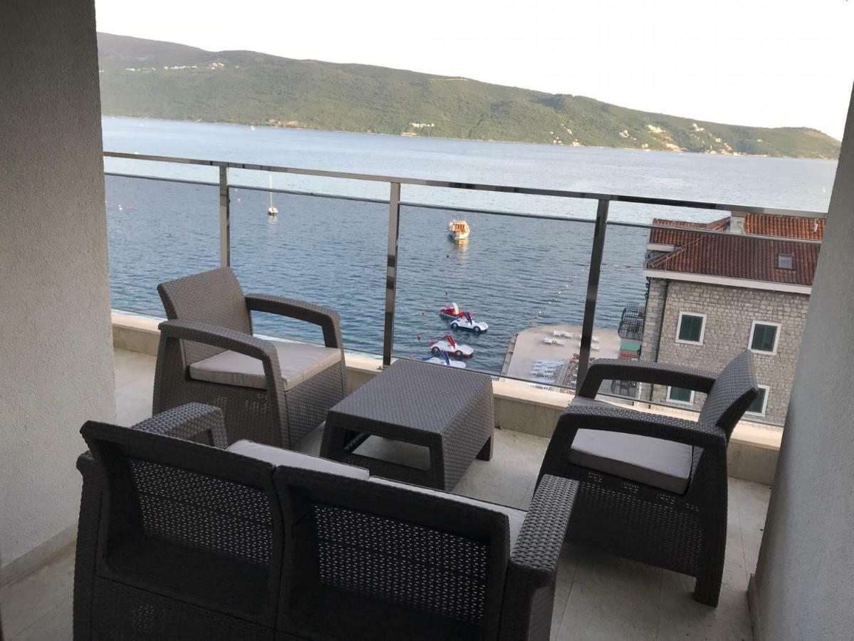 Apartments Admiral Herceg Novi Bagian luar foto